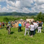 Redikanie pod Borovú ako podujatie bolo pripravené spoločne s miestnymi komunitami v Dolnej Tižine, najmä vďaka obetavej a dobrovoľníckej práci viacerých jednotlivcov, organizácií a inštitúcií.